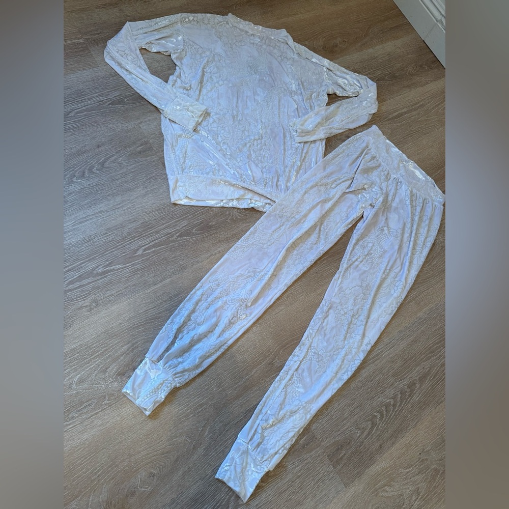 Laina Rauma 2-Piece Set in white